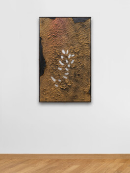 Edoardo Caimi's artwork Visione 1 (Eclissi), 2022, made of iron, earth, spray and faux leather, 100 x 60 cm Installation view of last exhibition at the gallery