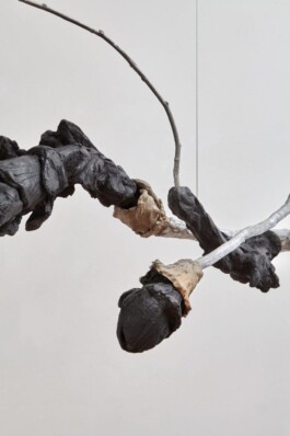 Nicola Ghirardelli, Se non bruciamo come si illuminerà la notte? (II), 2022, terracotta with bucchero technique and aluminum, 250x60x40 cm (detail) Installation view of last exhibition at the gallery